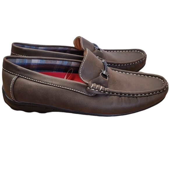 Steve Harvey Other - Steve Harvey Brown Loafers Size 6